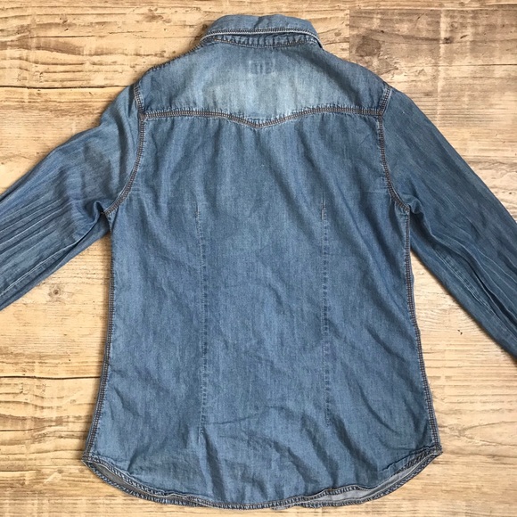 Denim Button Down Blouse - Picture 5 of 6